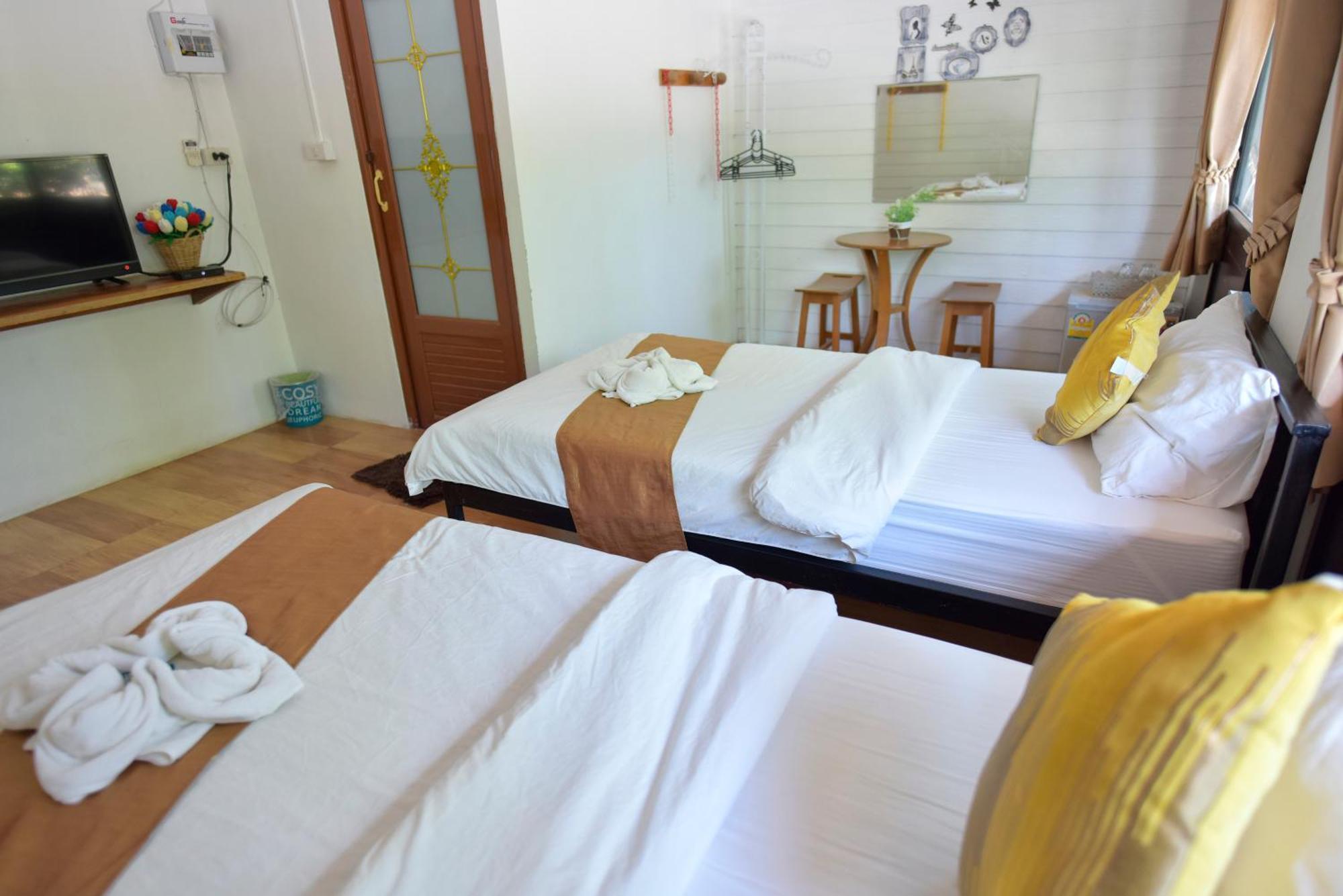 Chomduen Phu Kao Resort Non Sang Pokoj fotografie